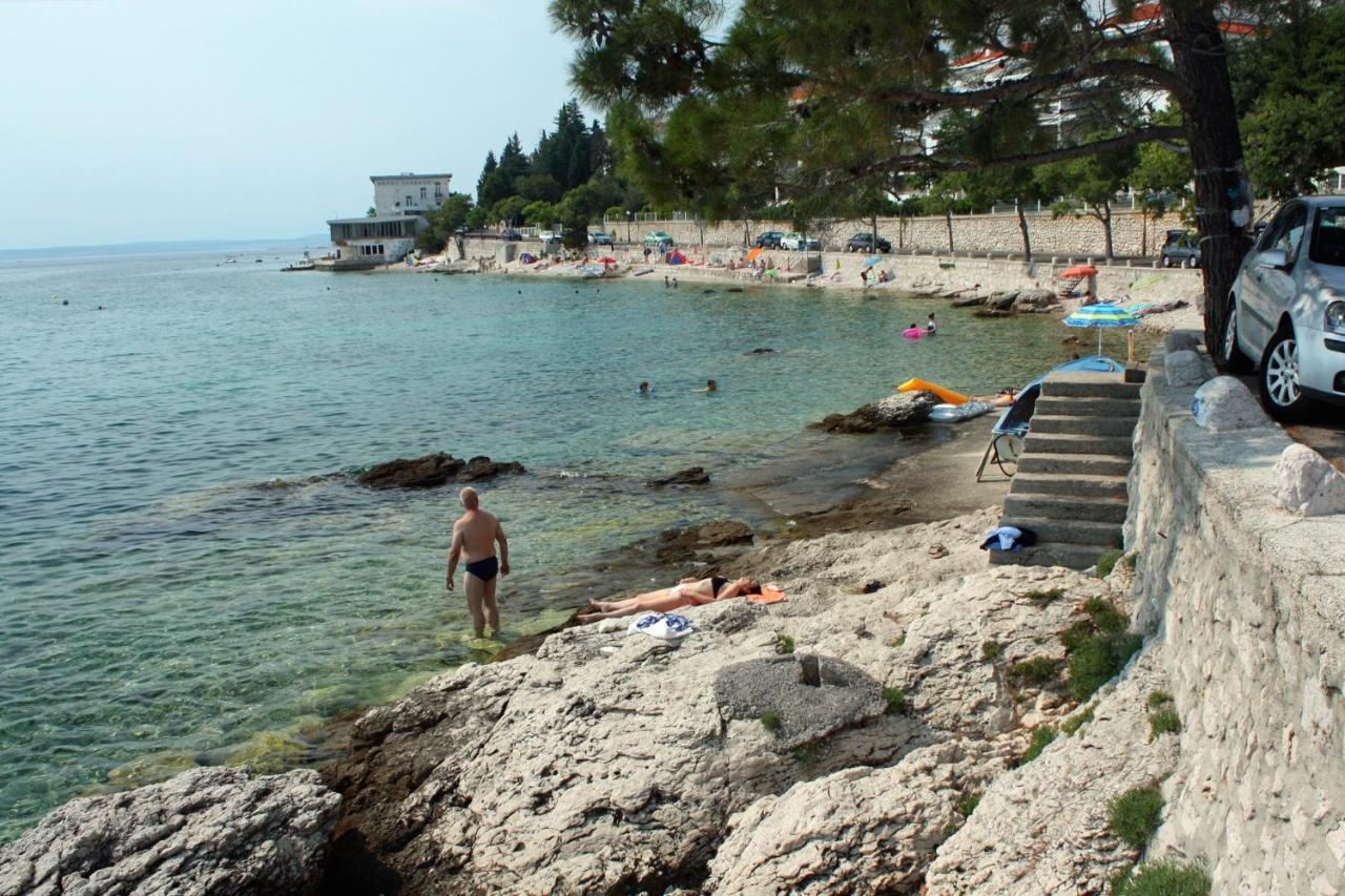 Apartments By The Sea Selce, Crikvenica - 4802 Dış mekan fotoğraf