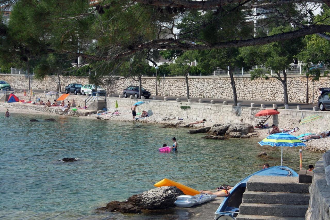 Apartments By The Sea Selce, Crikvenica - 4802 Dış mekan fotoğraf
