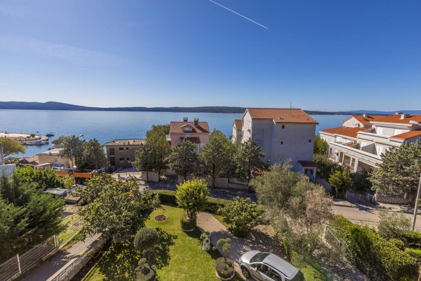 Apartments By The Sea Selce, Crikvenica - 4802 Dış mekan fotoğraf