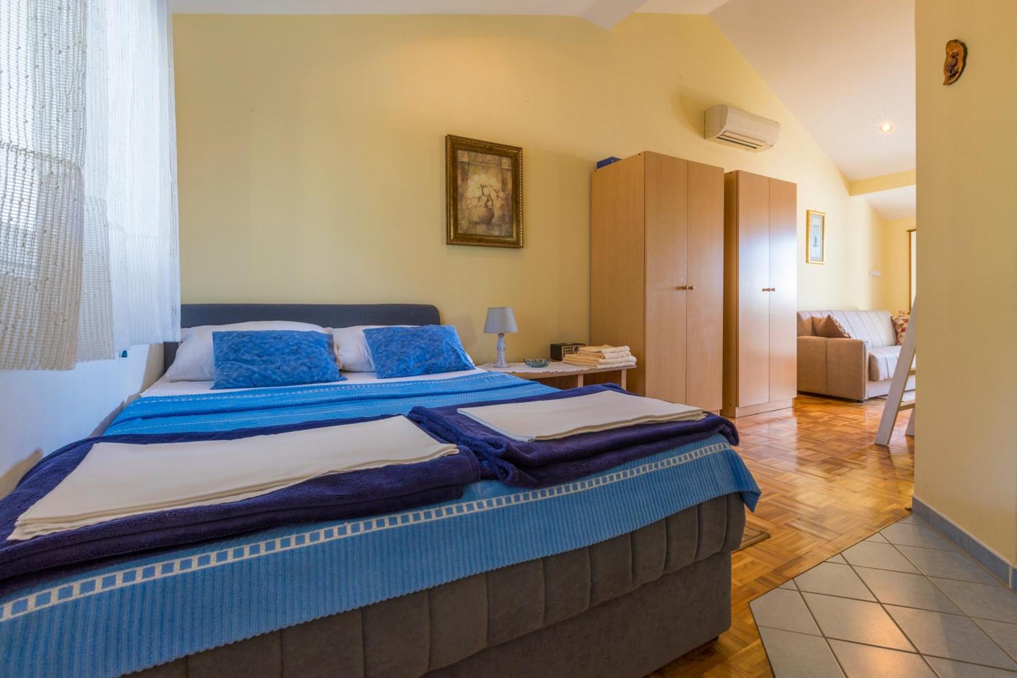 Apartments By The Sea Selce, Crikvenica - 4802 Oda fotoğraf